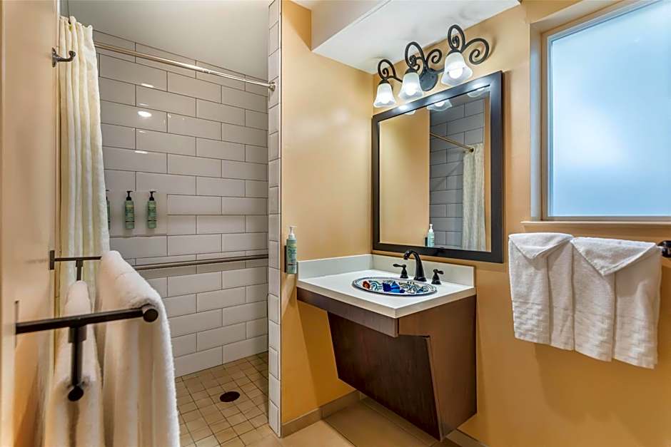 Best Western Rose Garden Inn