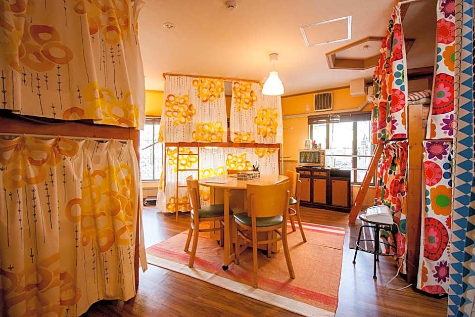Deer Hostel Osaka Namba – Osaka, MN