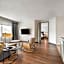 DoubleTree Suites By Hilton Raleigh-Durham