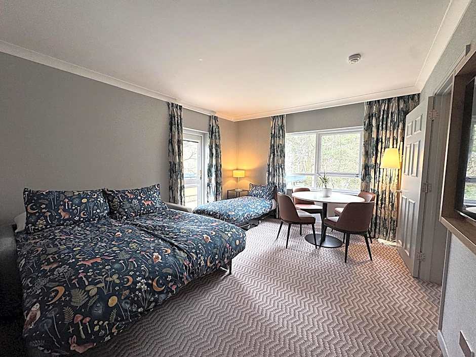 Foto 1 di 7 di Family Suite