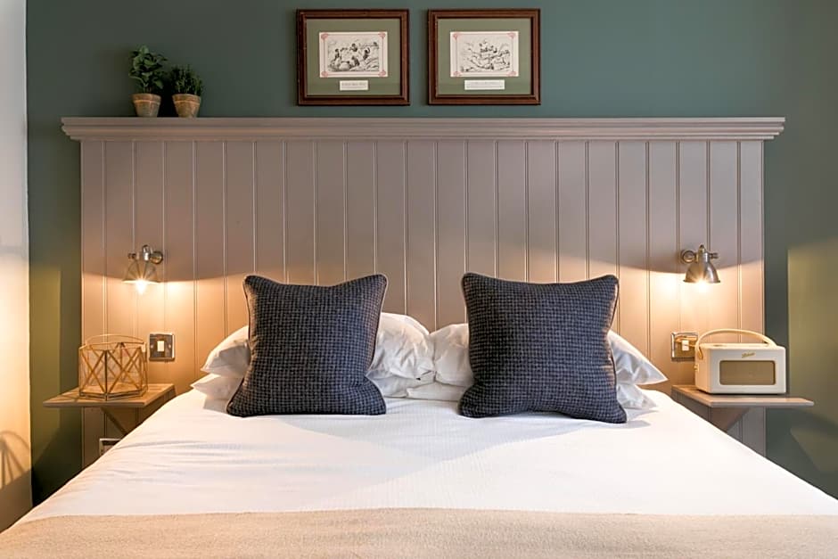 The Angel & Blue Pig