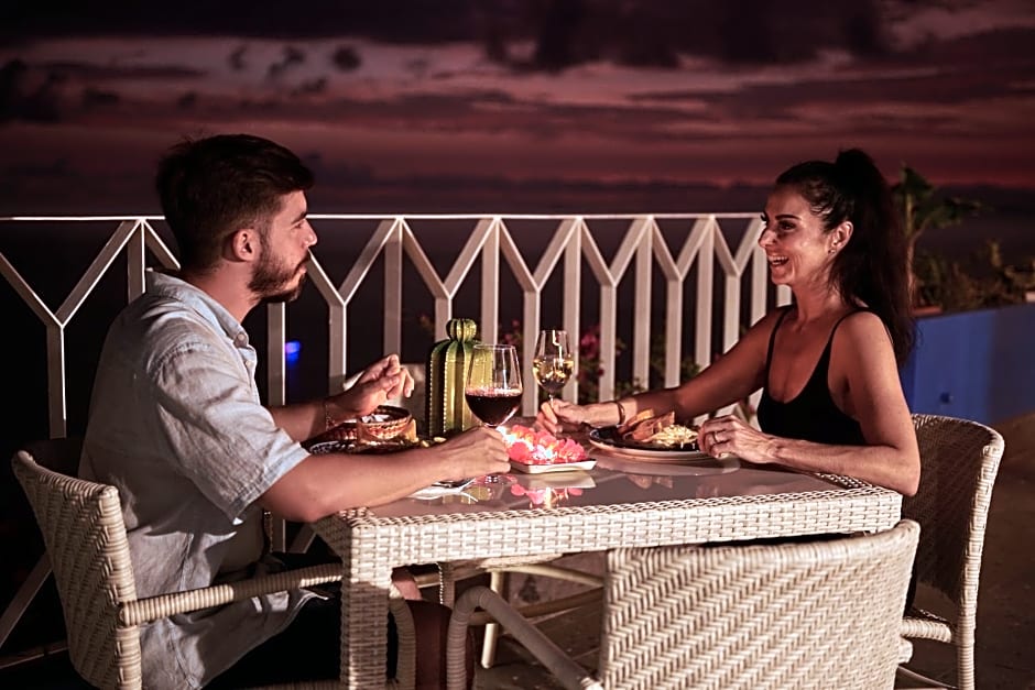 Hotel Luxury Patio Azul