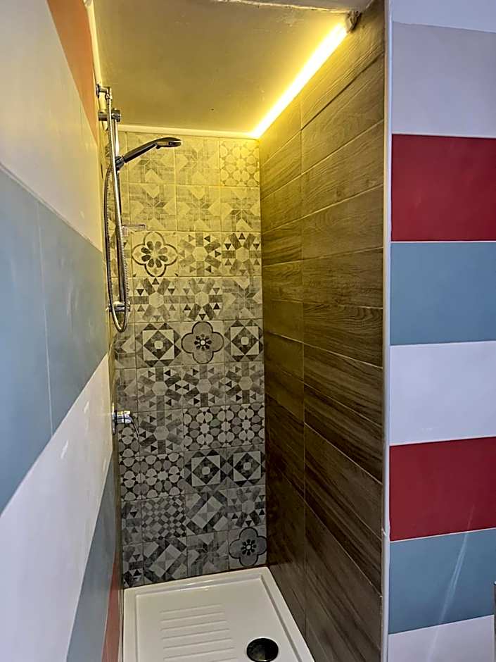 H Rooms Boutique Hotel