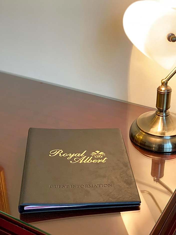 Royal Albert Apartments Hotel