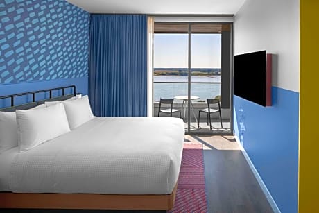 Suite with Balcony and River View