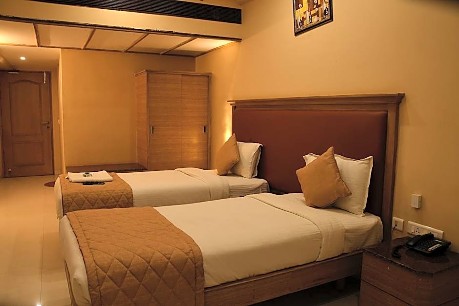 Bairav Grand Madurai