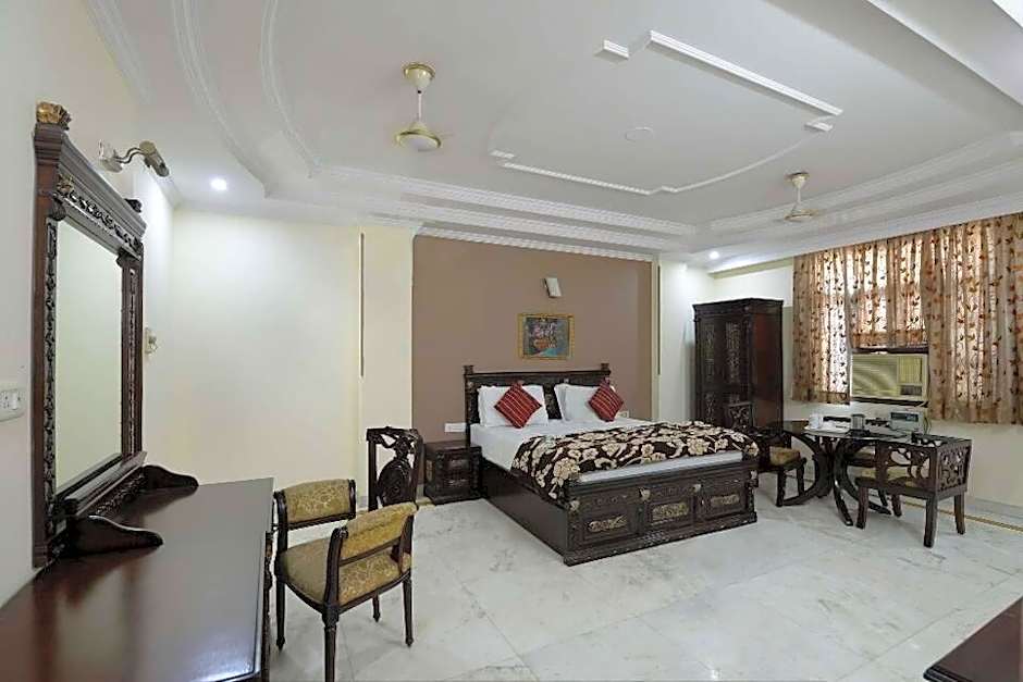 Hotel Vishal Residency Mahipalpur Near IGI Delhi Airport