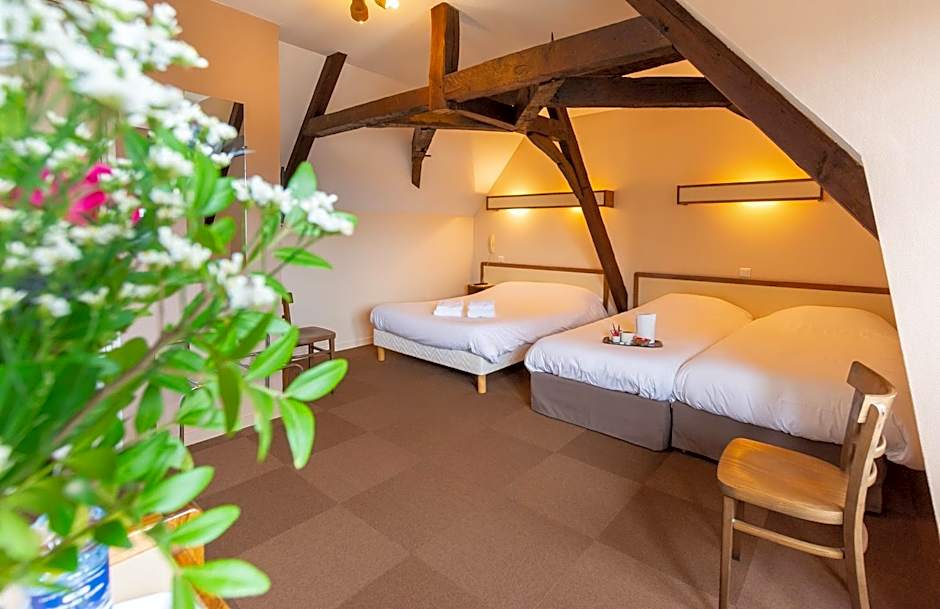 Logis Hôtel & Restaurant - Le Saint-Louis