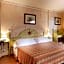 Colonna Beach Hotel