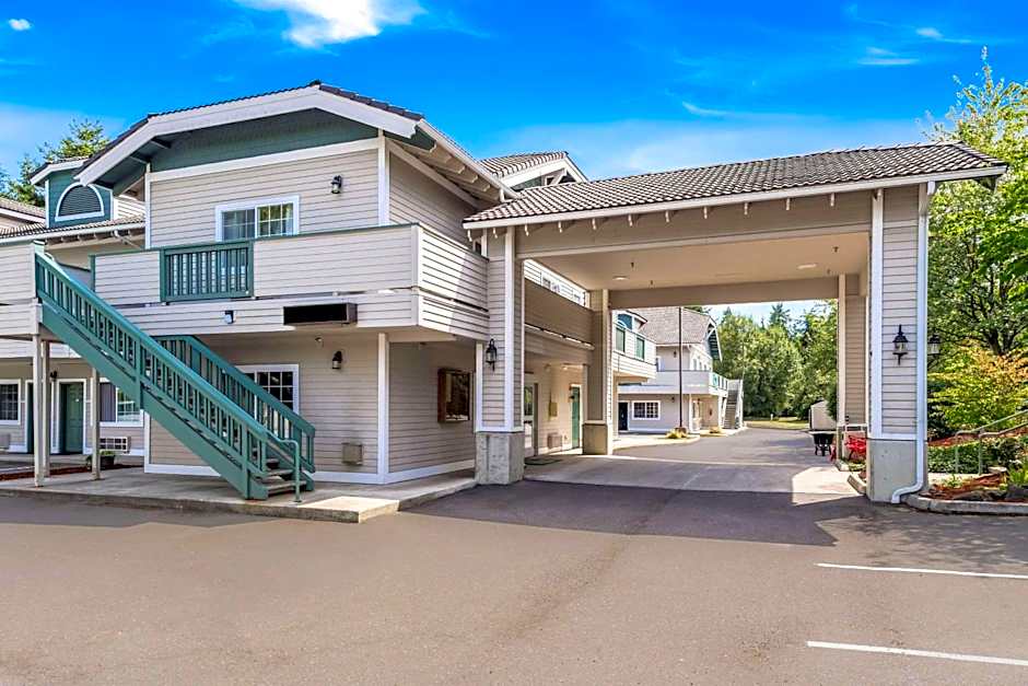 Quality Inn & Suites Bainbridge Island