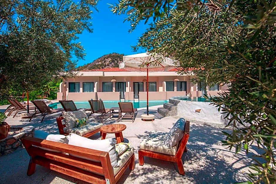 Z Exclusive Hotel and Villas