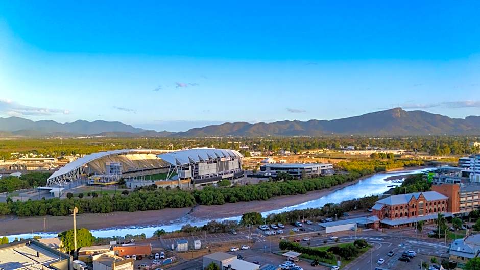 Holiday Inn Townsville by IHG
