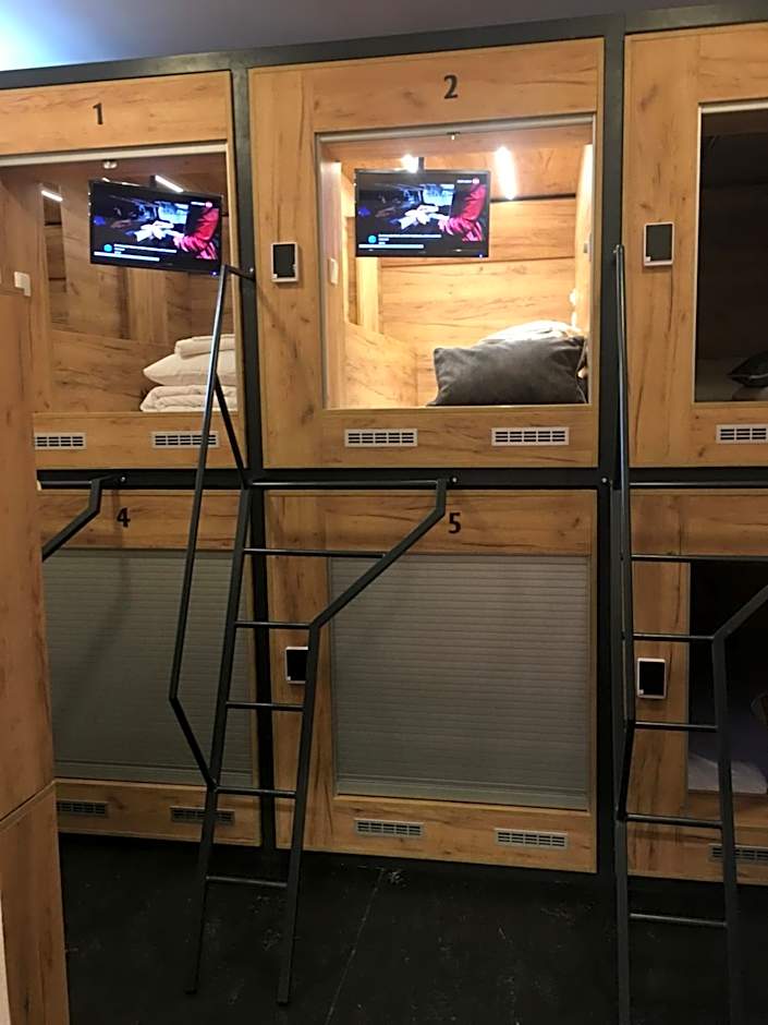 Capsule Hostel Top Wenceslas square