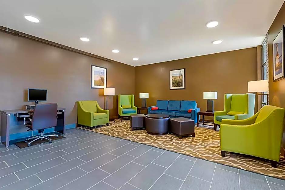 Comfort Inn & Suites