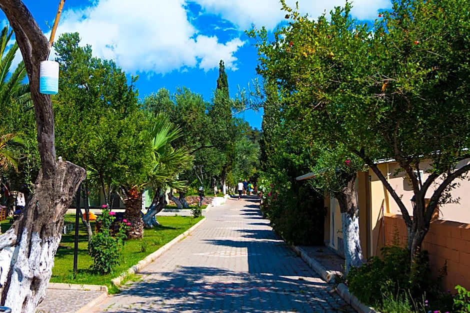 Kayalar Blue Beach Hotel