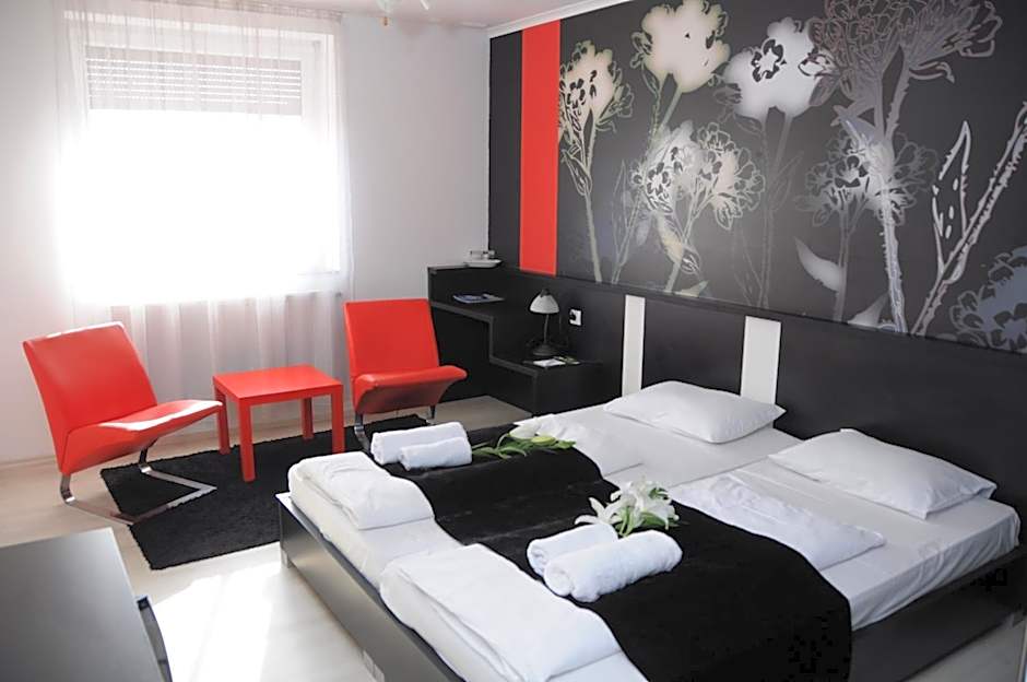 Green Hotel Budapest