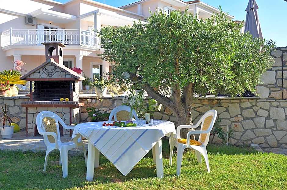 Elea Hotel Apartments and Villas