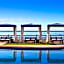 La Posada Hotel & Beach Club