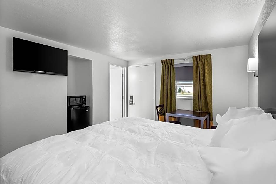 Americas Best Value Inn Jonesville Hillsdale
