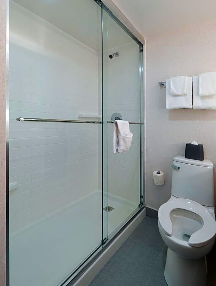 Holiday Inn Laval Montreal By IHG