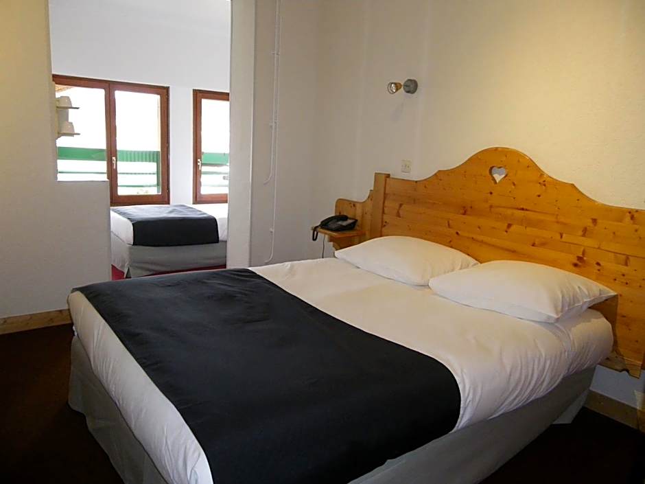 Hotel De La Route Verte