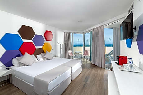 Deluxe Double or Twin Room with Spa Bath