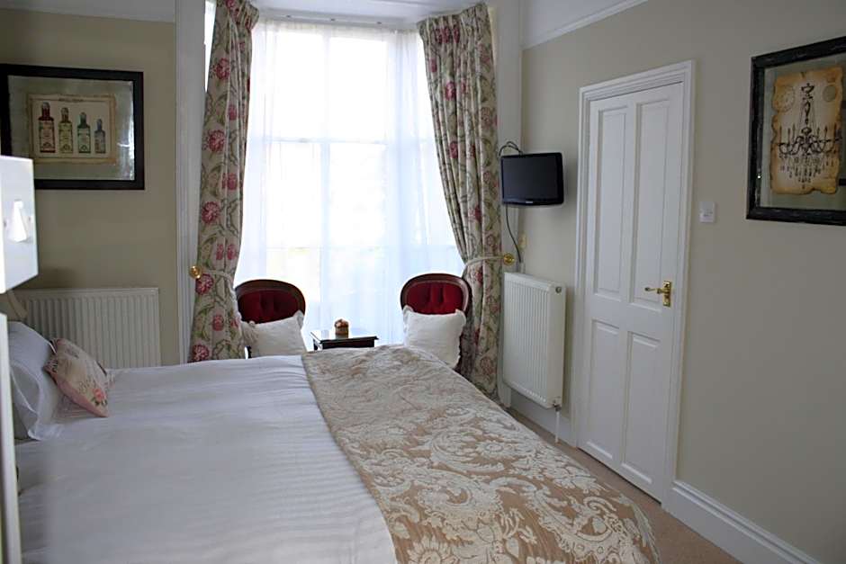 Holmwood House Guest Accommodation