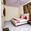 Hotel O Vishwakarma Palace