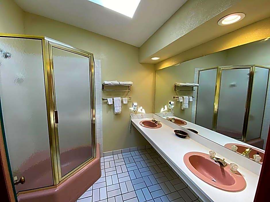 Campus Inn Baraboo