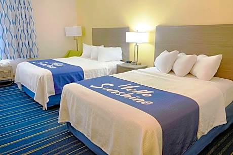 Queen Room with Two Queen Beds - Non-Smoking