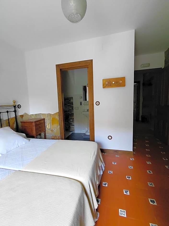 Habitaciones Casona De Linares