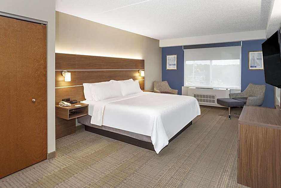 Holiday Inn Express Hotel & Suites East End By IHG
