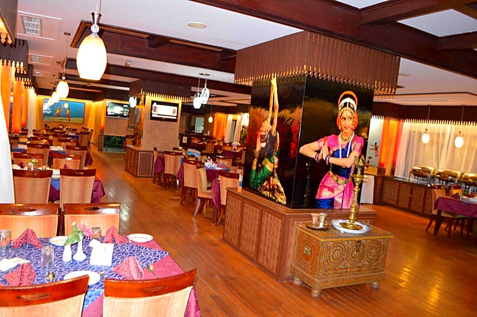 Ramee Guestline Hotel