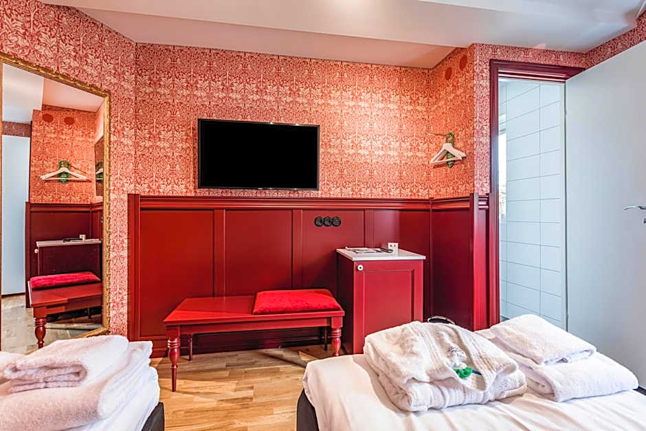 Hällsnäs Hotell & Restaurang