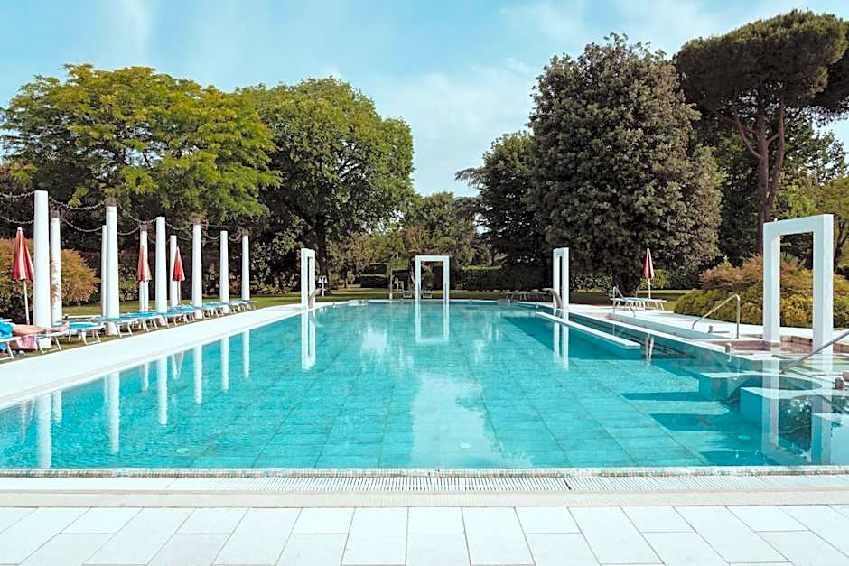 Termeterna - Longevity Spring Resort