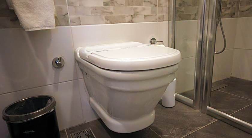 Hotel Naumpasa Konagi