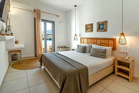 Superior Double or Twin Room with Sea View