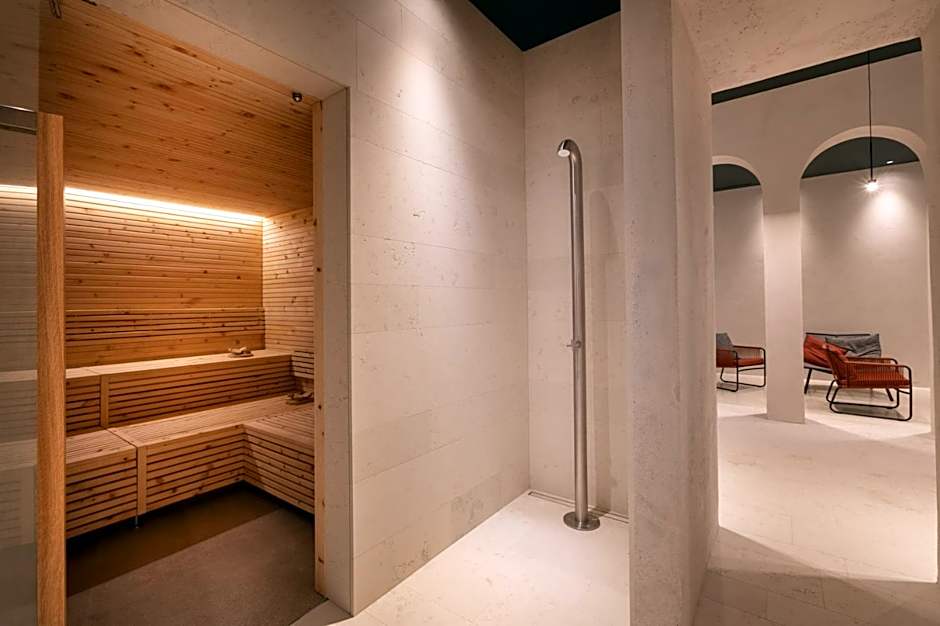 Hotel Regina Adelaide