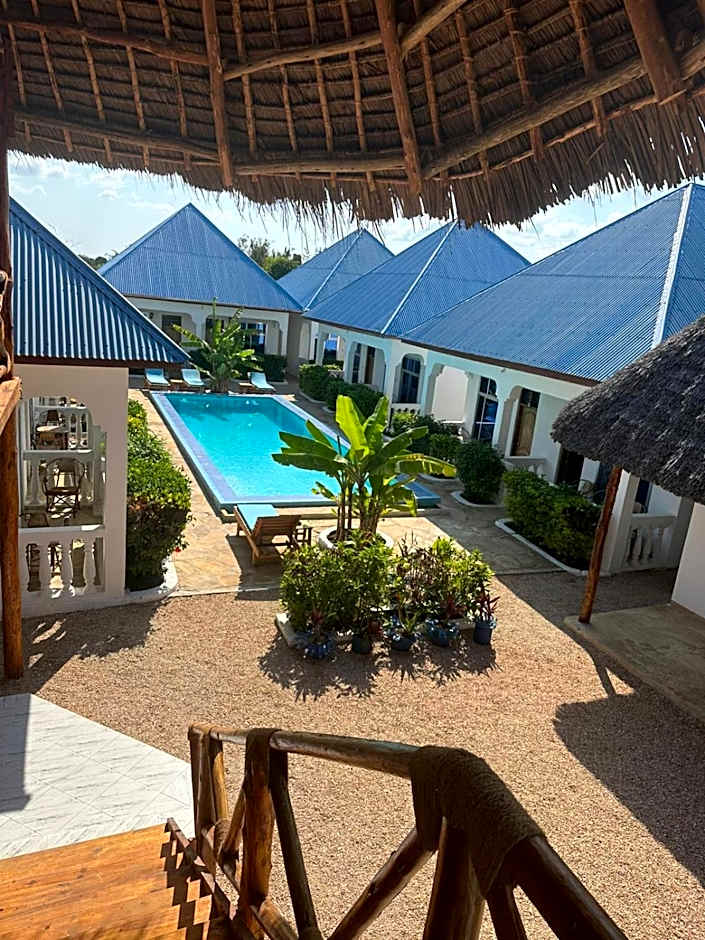 AROYA Boutique Hotel