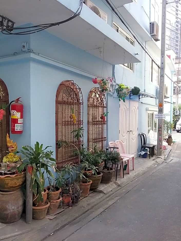Danee Hostel