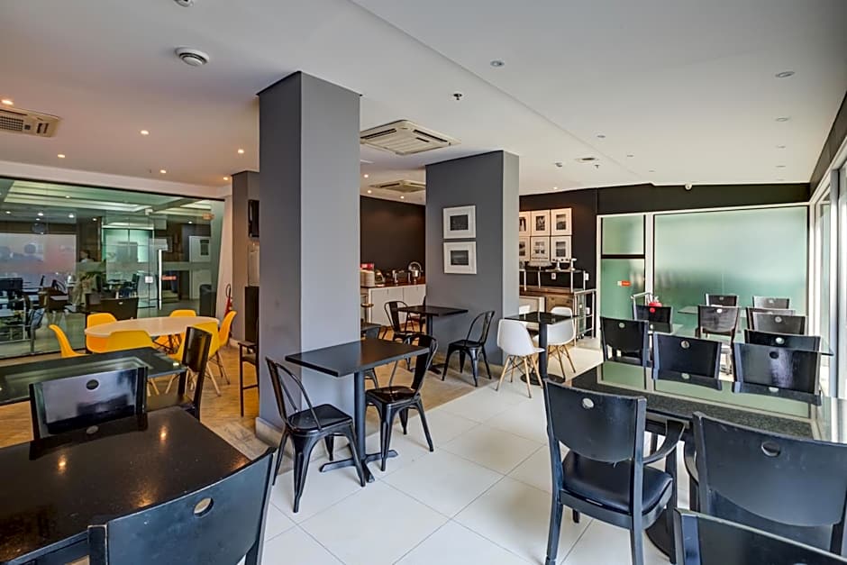 Rio Design Copacabana Hotel