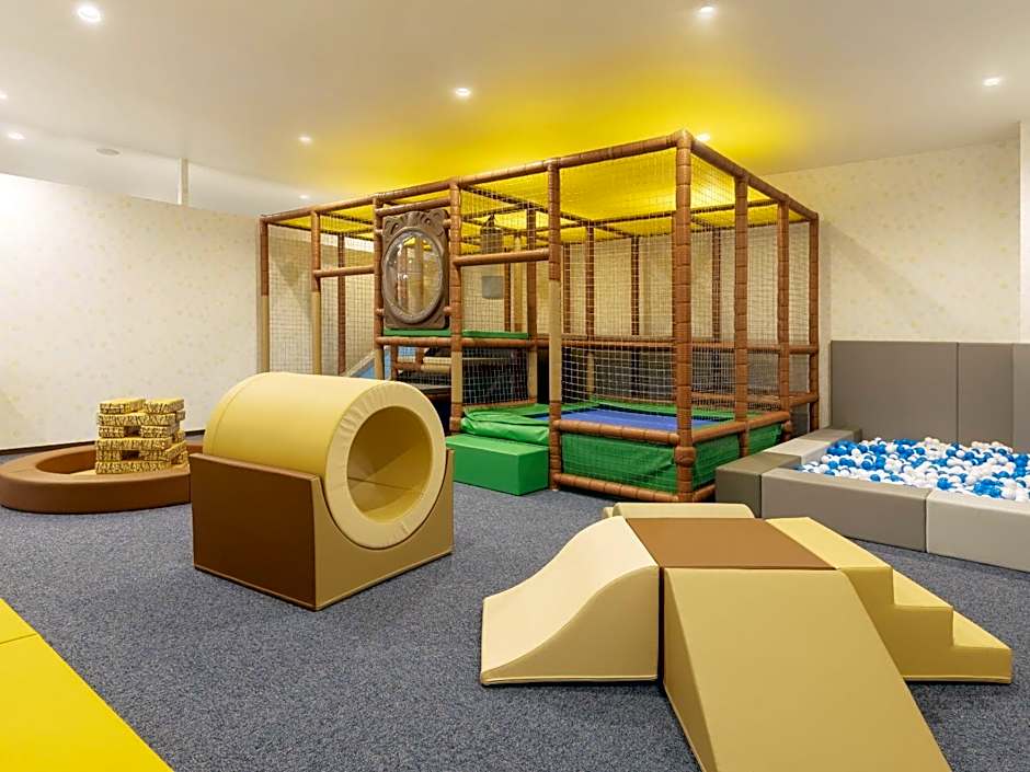 Ooedo Onsen Monogatari Premium Saiki Bekkan