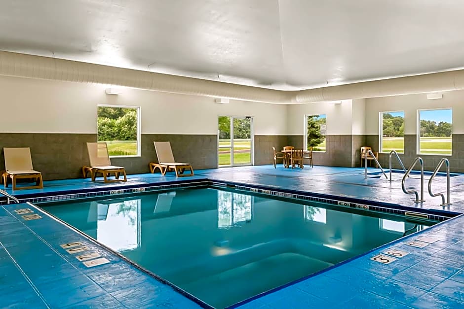 Best Western Legacy Inn & Suites Beloit/South Beloit