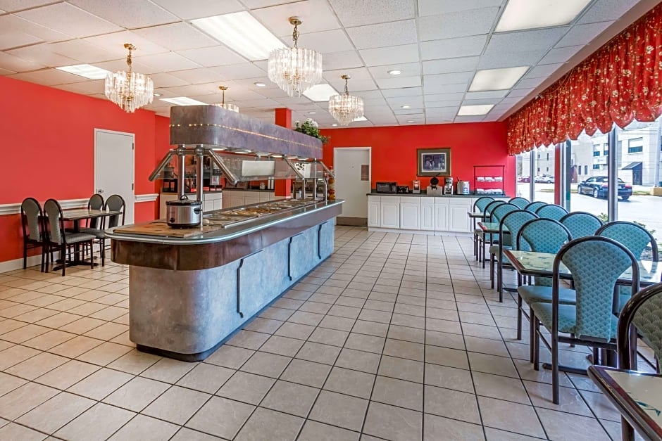 Ramada Roanoke – Roanoke, VA