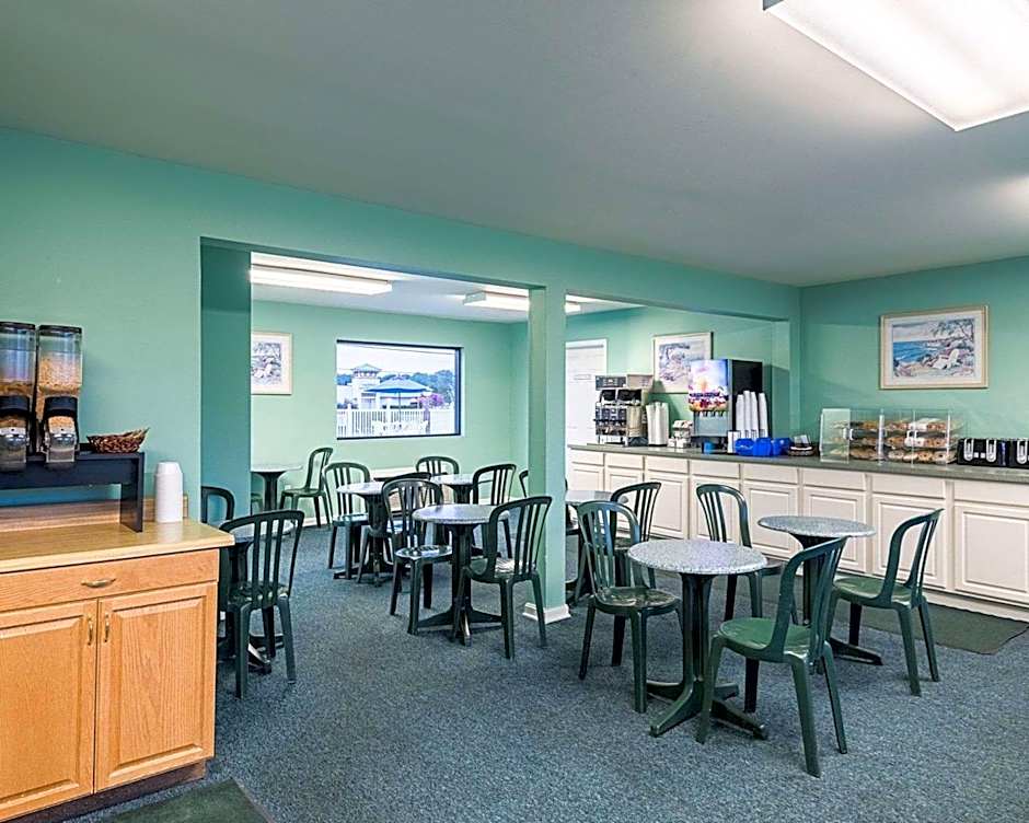 Rodeway Inn & Suites Rehoboth Beach