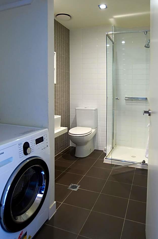 Comfort Apartments on Elizabeth