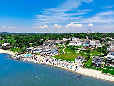 Water's Edge Resort & Spa