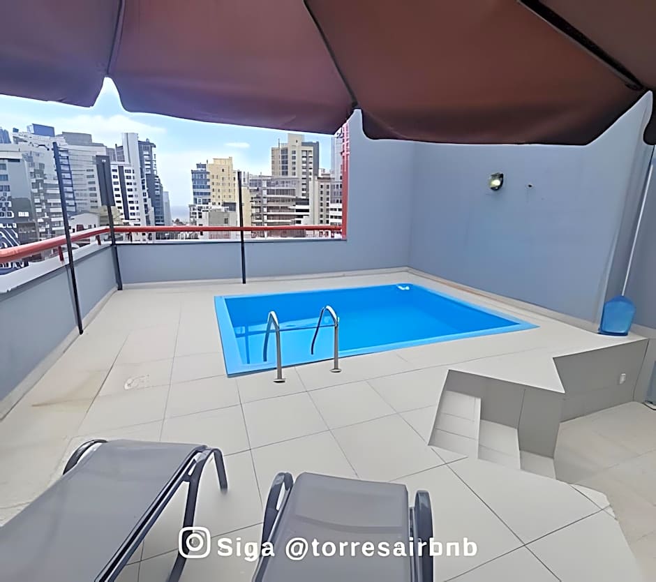 Cobertura 500m do mar | Ar | Piscina | Aceita Pet