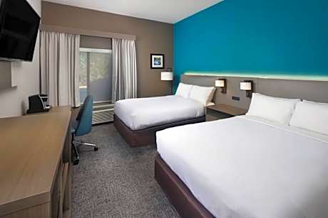 2 QUEEN BEDS NONSMOKING