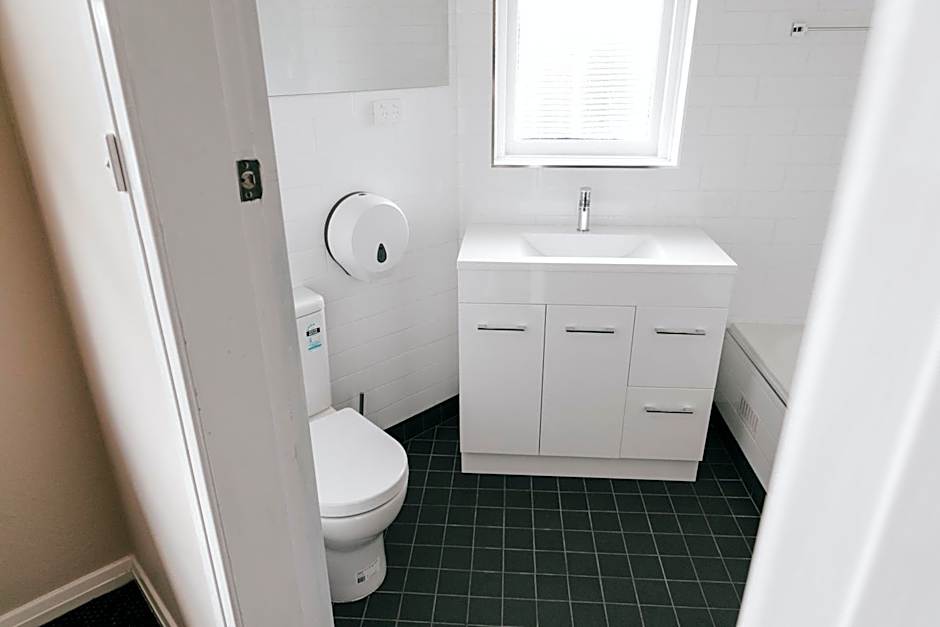 General Roberts Hotel